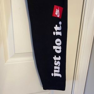 High Waisted Nike Legging